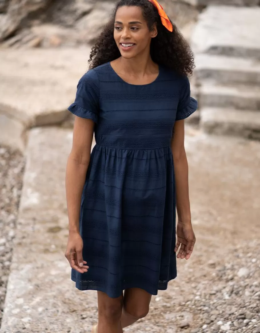 Shop Seraphine Vestido Premama A Lactancia Azul Marino Con Bordado Ingles